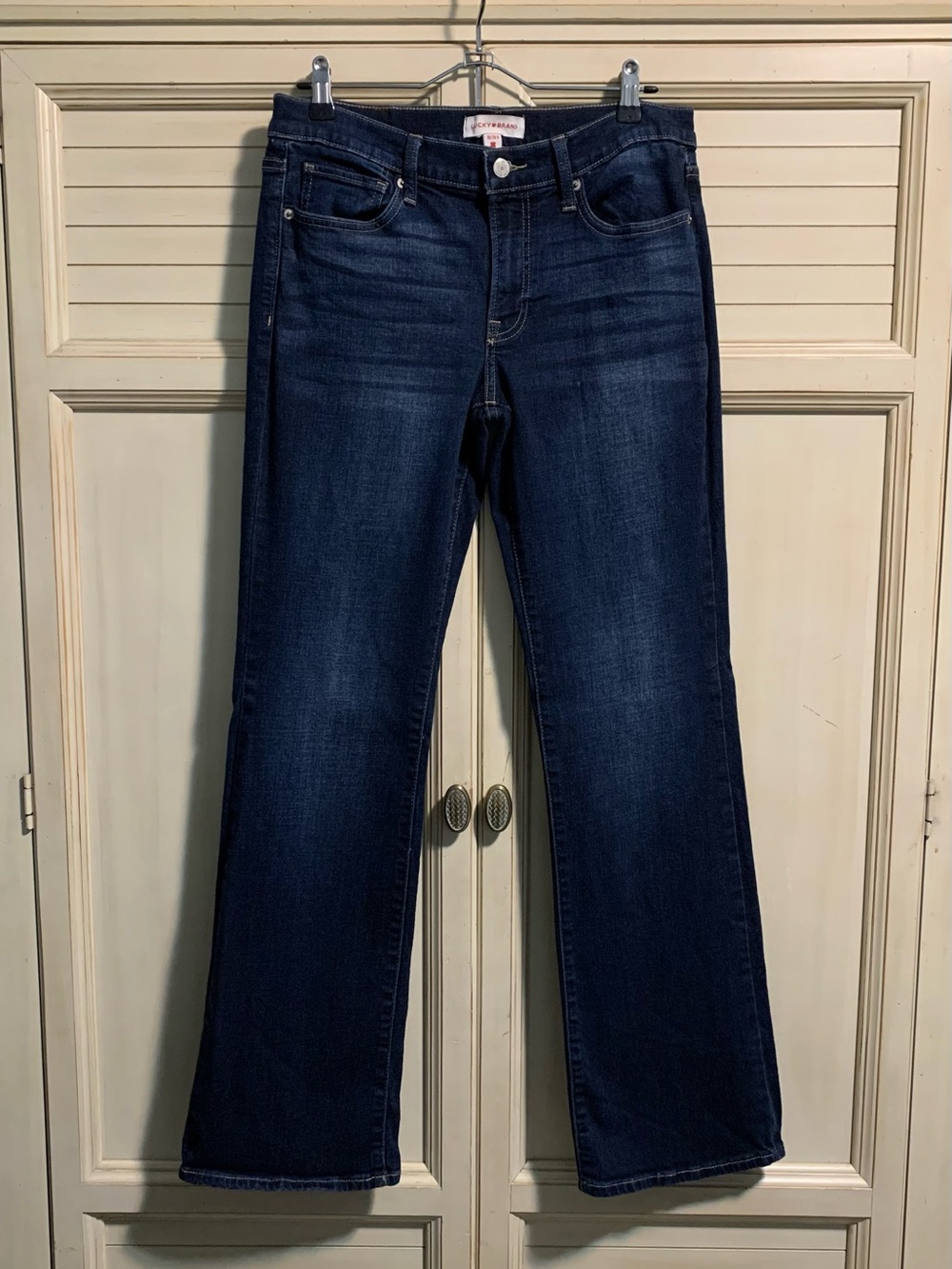 Lucky Brand Sweet Mid Rise Jeans Size 10 Dark Blue Straight Leg 30 x 32